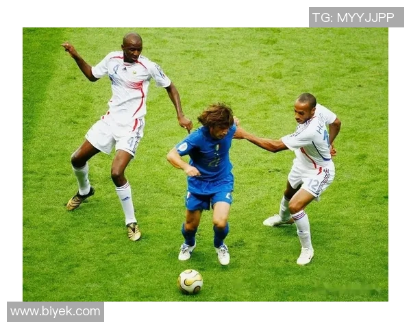 探寻著名的2号足球明星背后的故事与辉煌成就