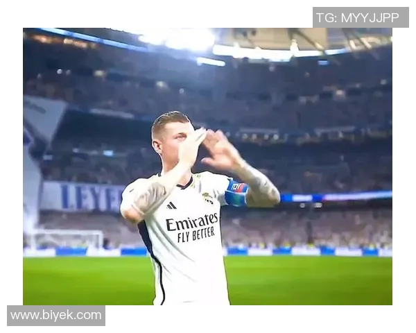 2018年足球明星卡的魅力与价值探讨及其对球迷文化的影响分析