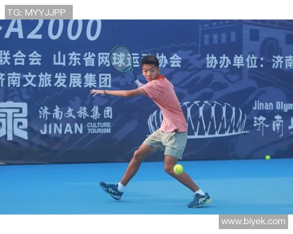 广州网球队以77分领跑邀请赛积分榜展现强劲实力